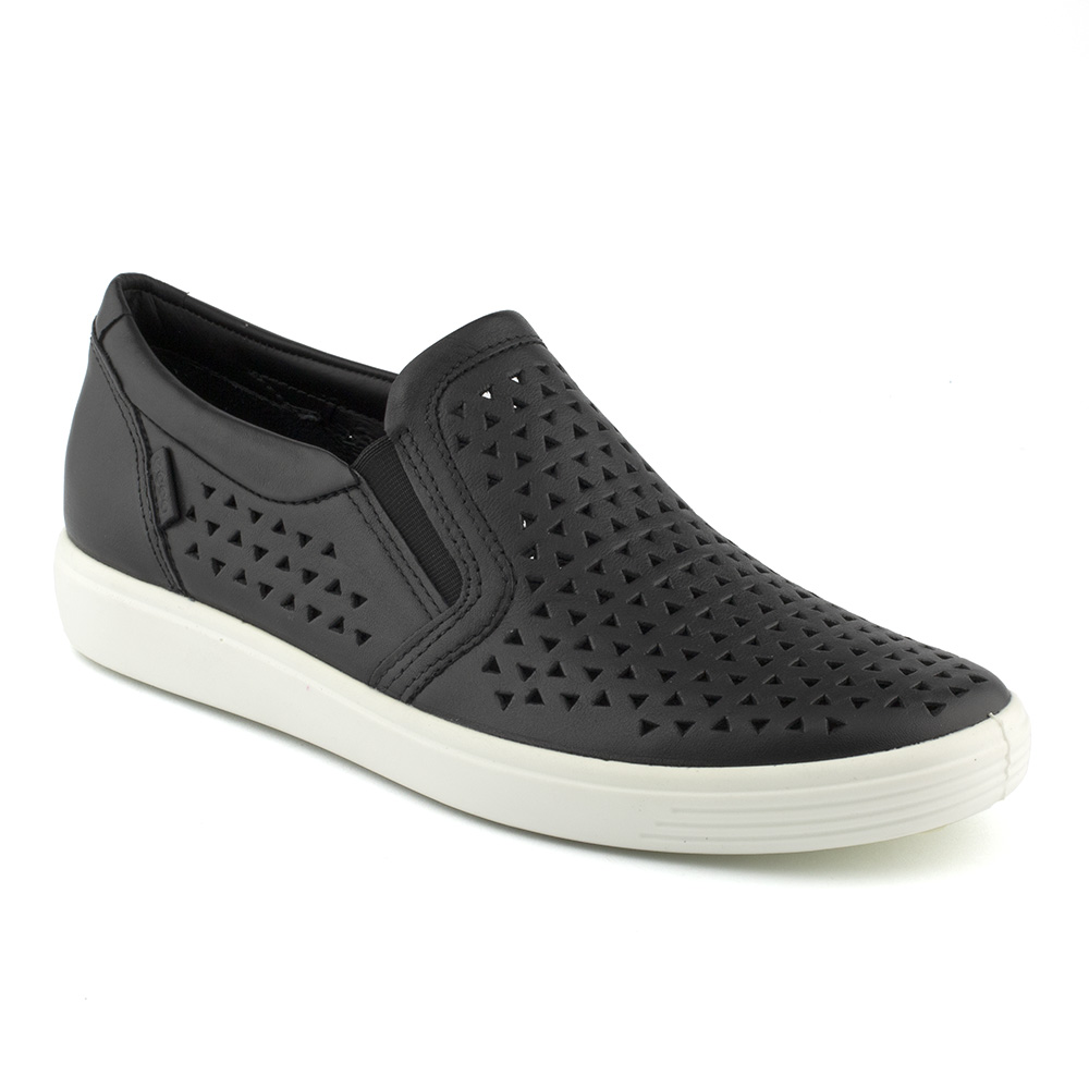 ecco slip on shoe