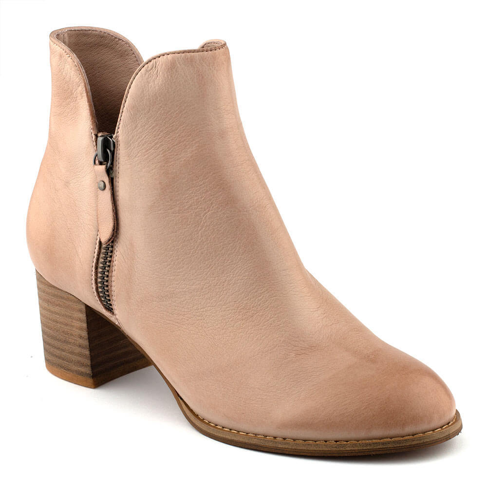 Django \u0026 Juliette Shiannely